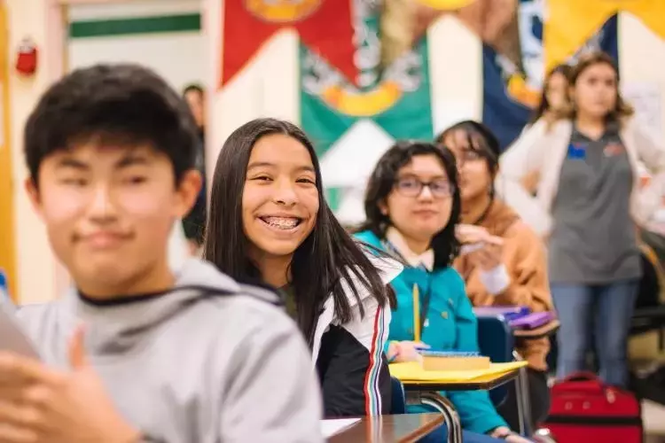 Bridging Cultures and Expanding Horizons: Understanding Exchange Student Programs