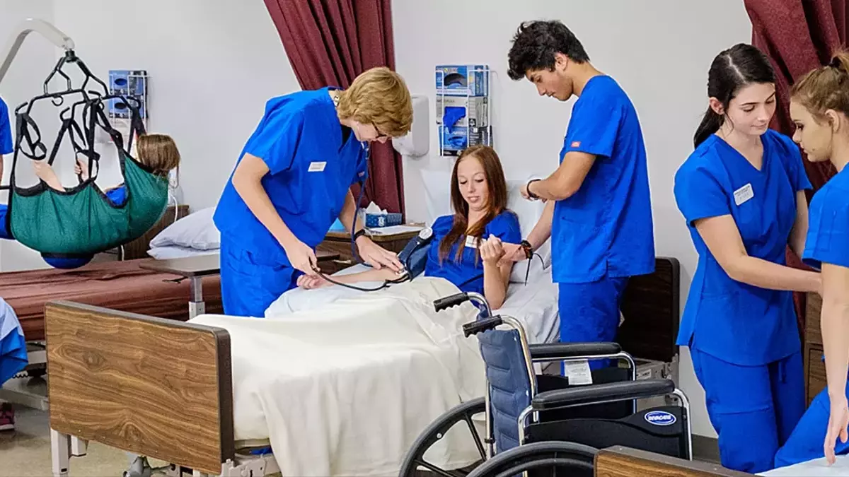 From Zero to Nursing Hero: Online Nursing assistant Courses