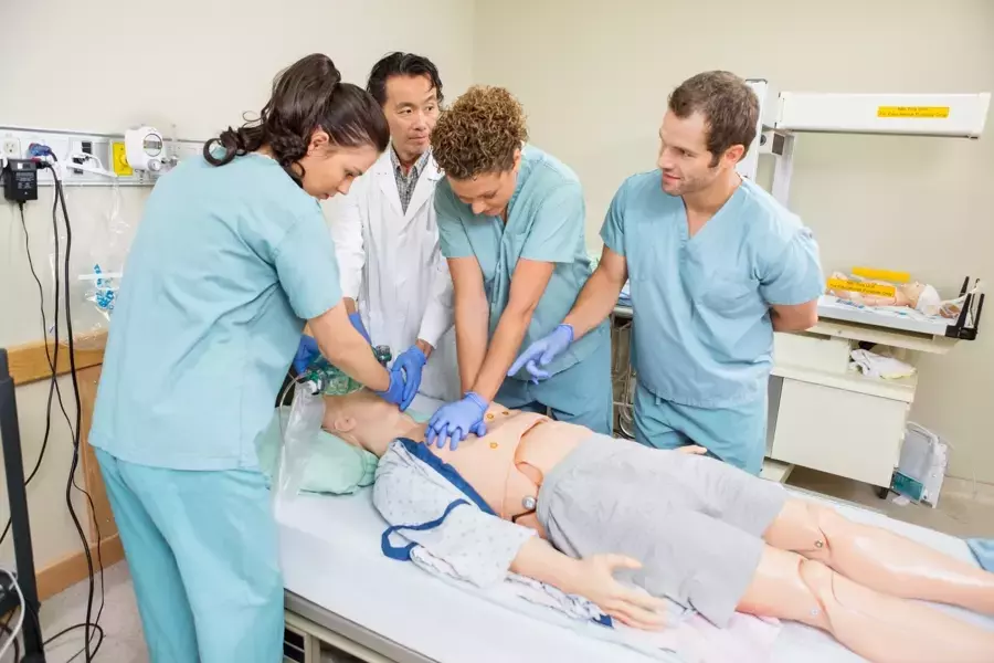 The Complete Guide to LPN Training: Courses, Costs & Career Outlook