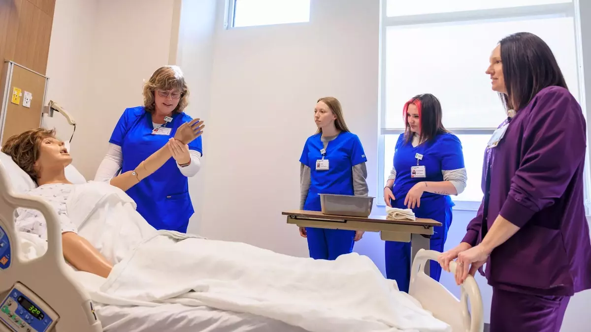 Certified Nursing Assistant (CNA) Courses: Your Complete Beginner’s Guide