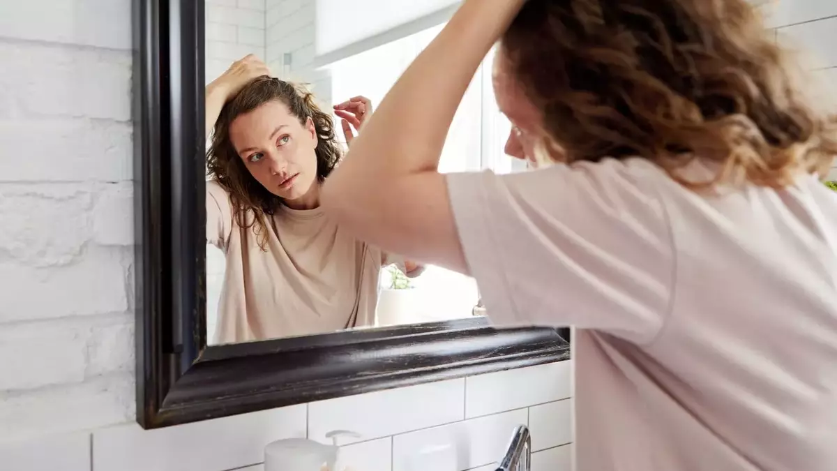 Understanding and Managing Postpartum Hair Loss