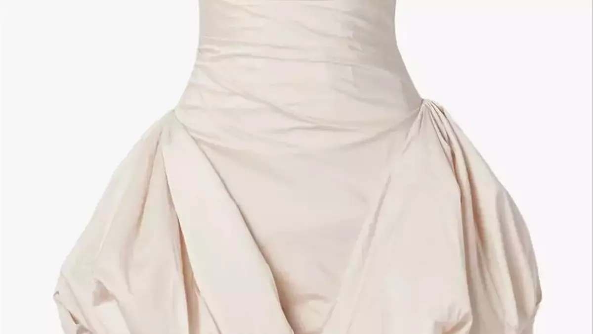 7 Exquisite Wedding After-Party Ensembles to Prolong the Festivities