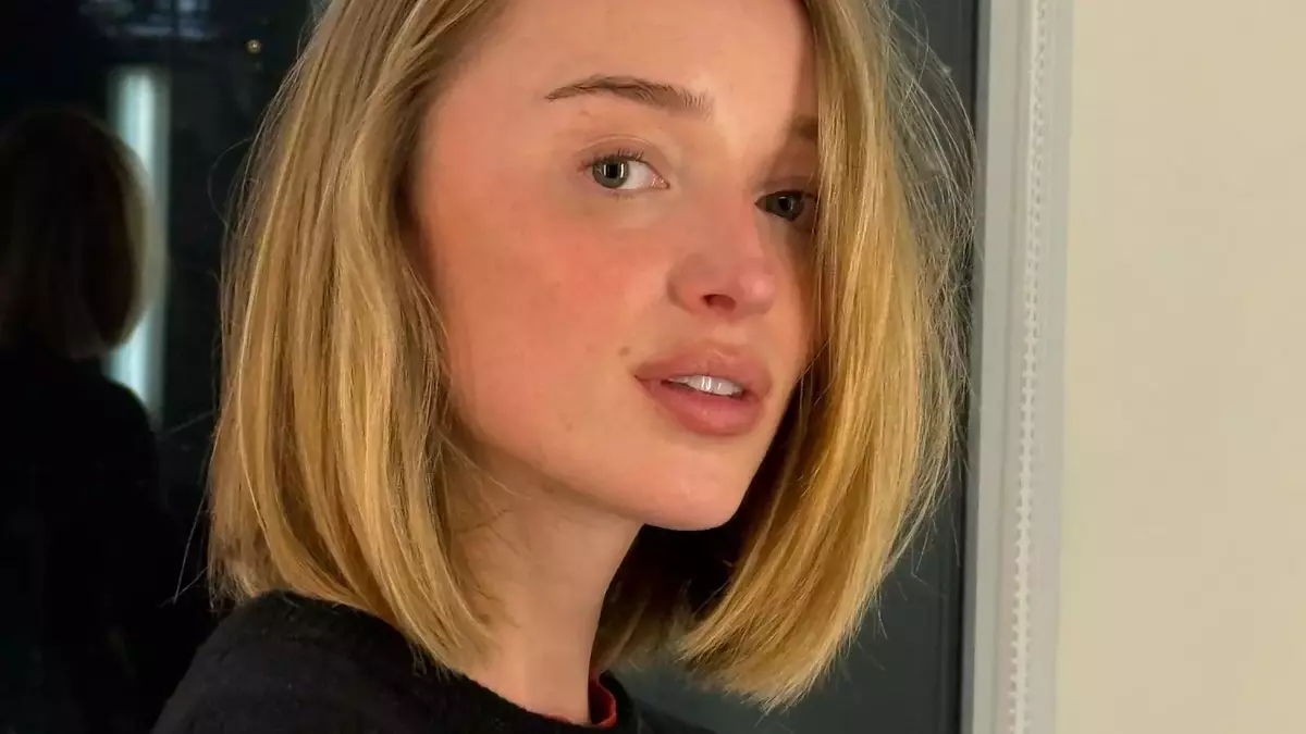 The Rise of the "Bubble Bob" Haircut: A Modern Twist on a Classic Style