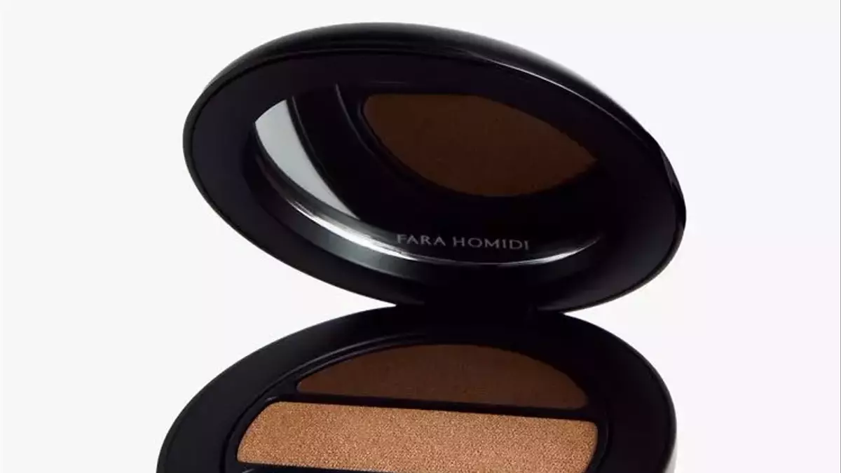 Fara Homidi Redefines Cream Eyeshadow with Essential Eye Compact