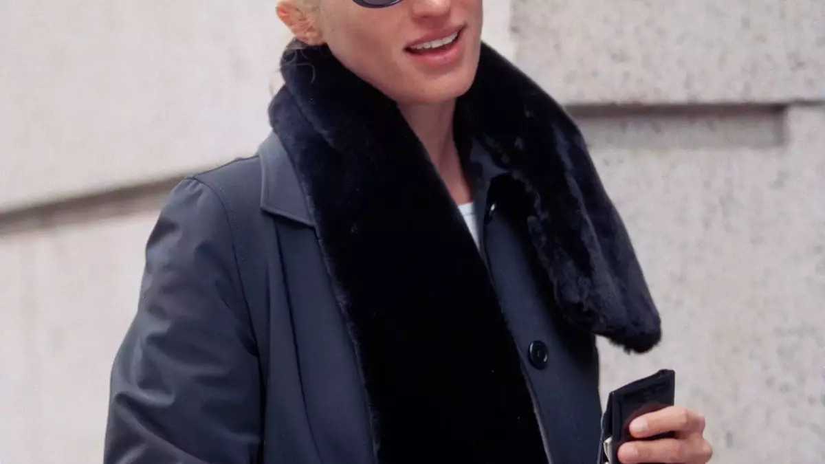 Unpacking Carolyn Bessette-Kennedy's Enduring Style: A Look at Her Iconic Accessories