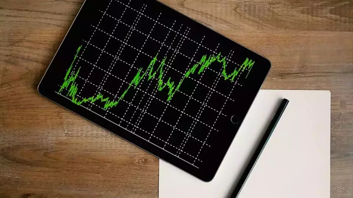 Cramer Praises APA Corporation's Strong Q1 Showing