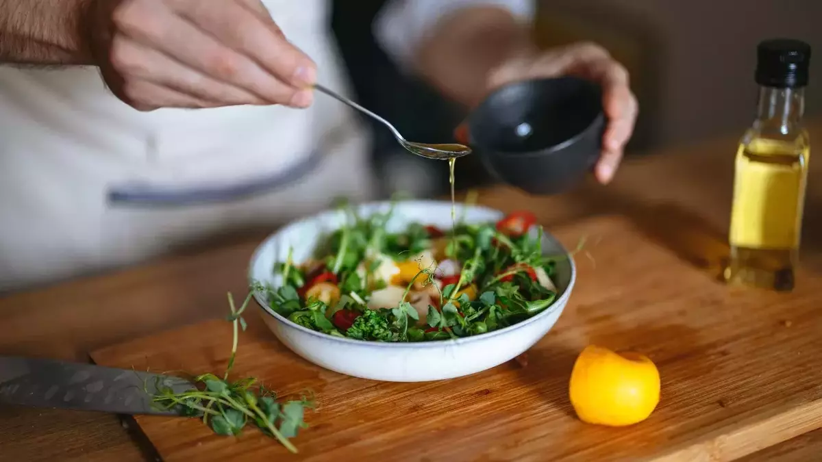 The Simple Yet Delicious Vinaigrette You'll Want to Make Forever