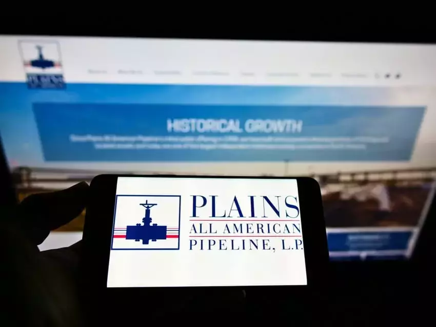 Plains All American Pipeline Reports Q1 2026 Results, Raises FY26 EBITDA Forecast