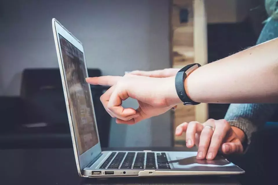 KeyBanc Sustains Underweight Rating on ServiceNow (NOW)