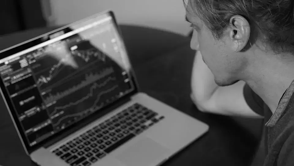Jim Cramer's View on Salesforce Amidst Market Disdain for Software Stocks