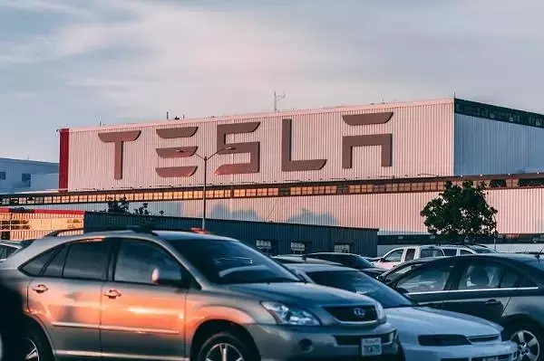 Cathie Wood's Enduring Optimism for Tesla's AI Evolution