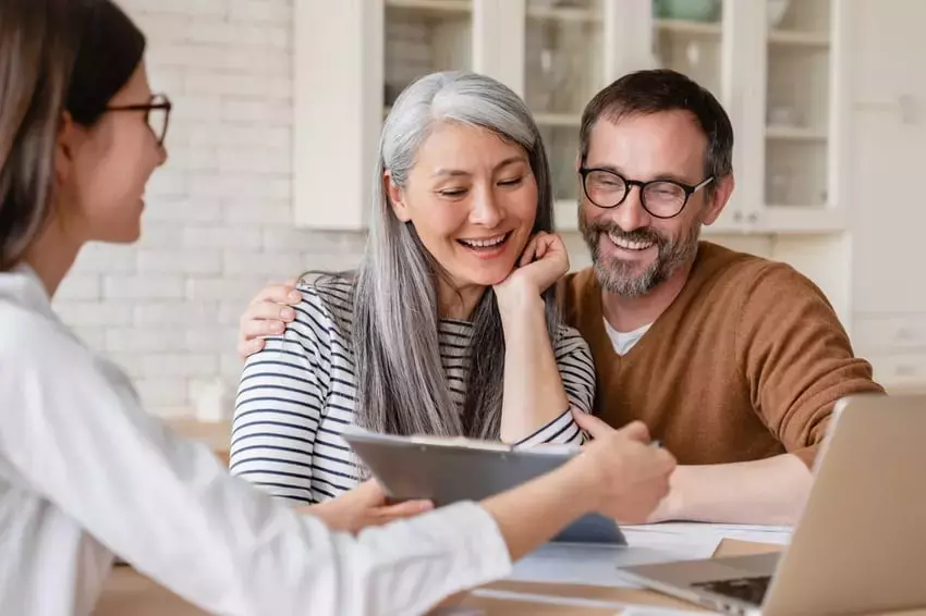 The Growing Disparity: ETFs Versus Mutual Funds Among Financial Advisors