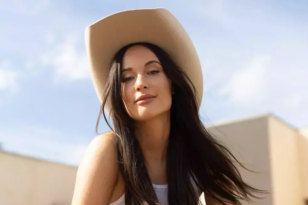 Kacey Musgraves Achieves Career-Best Album Debut, Michael Jackson Records Climb Billboard Charts