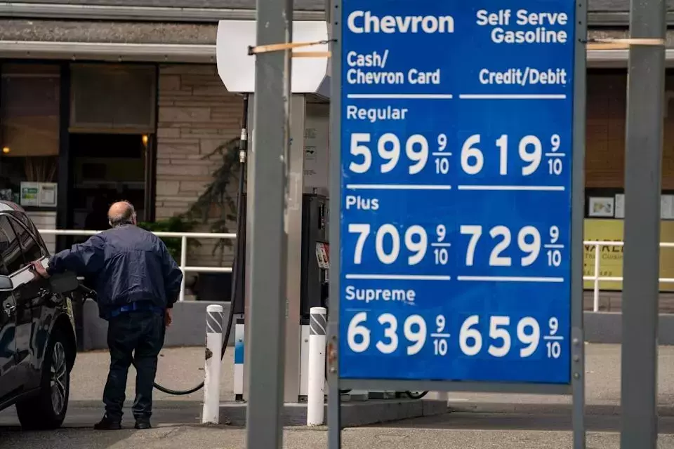 Bond Market Prepares for Inflation Data Amidst Geopolitical Tensions