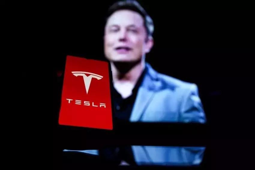 China Investigates EV Range Reductions After Software Updates, Involving Tesla and BYD