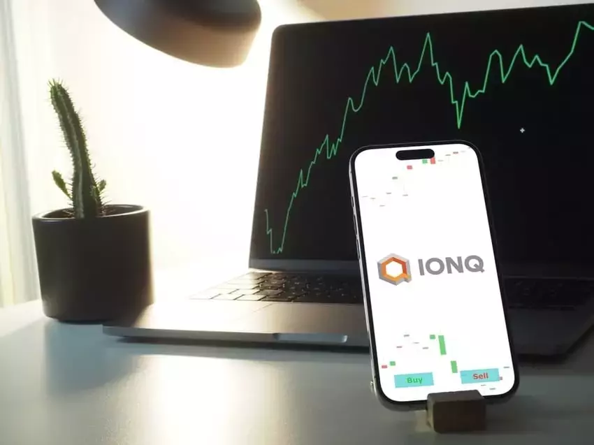 IonQ Stock Surges Amidst Strong Revenue Growth and Strategic Acquisitions
