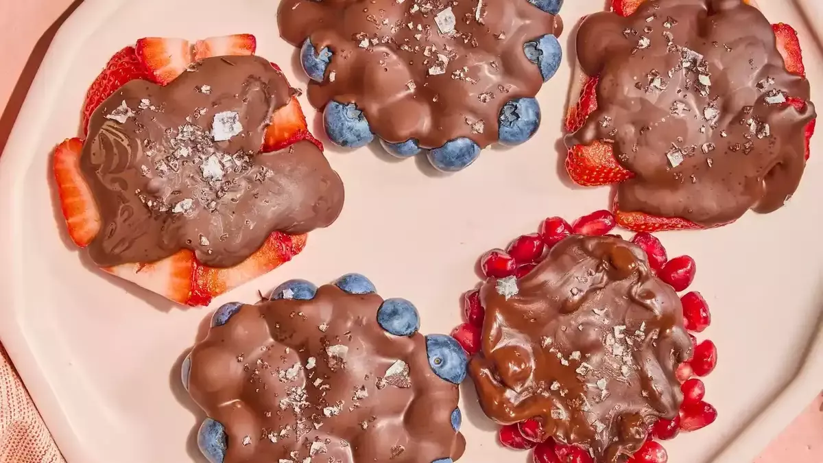 Simple Chocolate Fruit Bark: A Two-Ingredient Delight