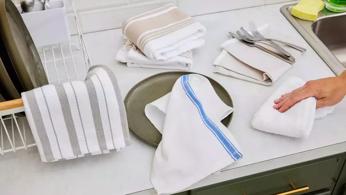 The Ultimate Guide to Kitchen Towels: Finding the Best for Every Task