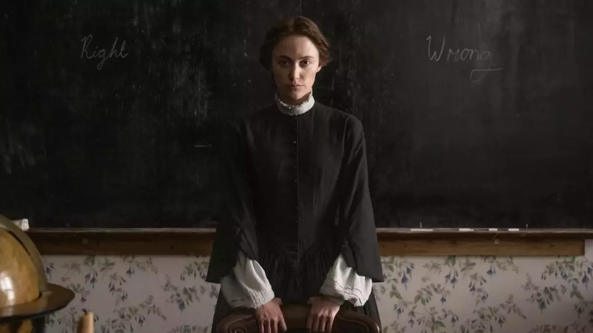 Maika Monroe's Thrilling Performance in 'Victorian Psycho' Teaser Unveiled