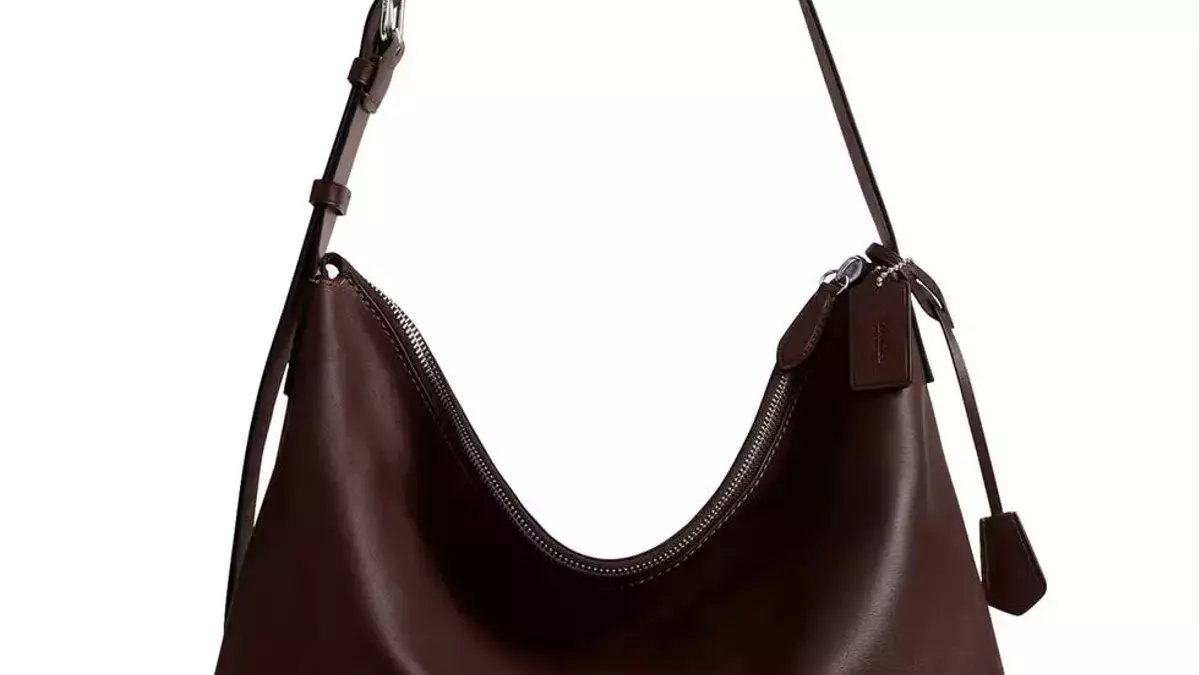 The Evolution of Handbag Silhouettes: Embracing Softness in Fashion