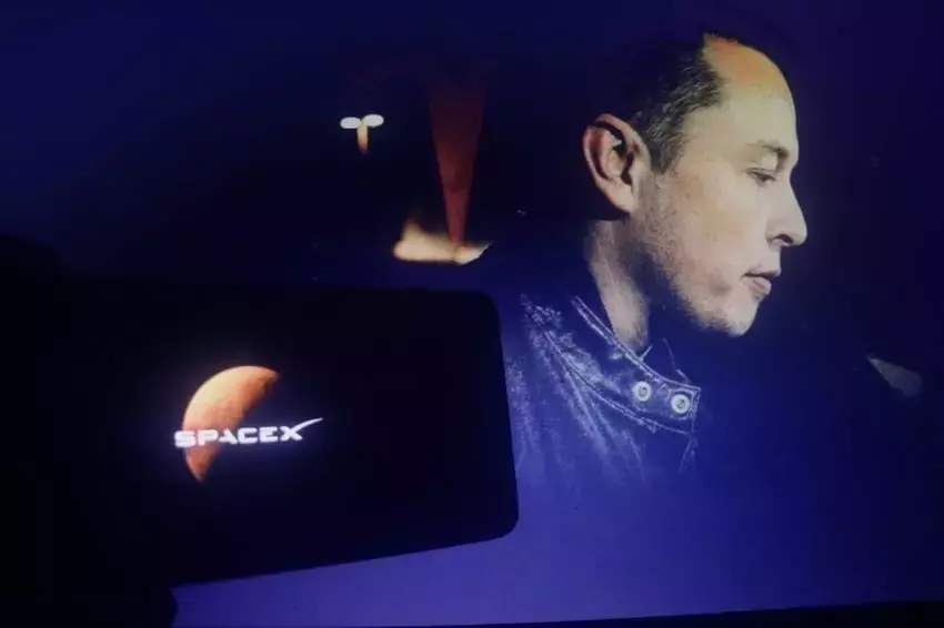 SpaceX Postpones Starship V3 Launch, Elon Musk Confirms Reschedule Pending Resolution of Technical Glitch