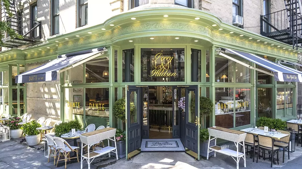 New York's Elite Dining Scene: Navigating Reservations and Culinary Trends