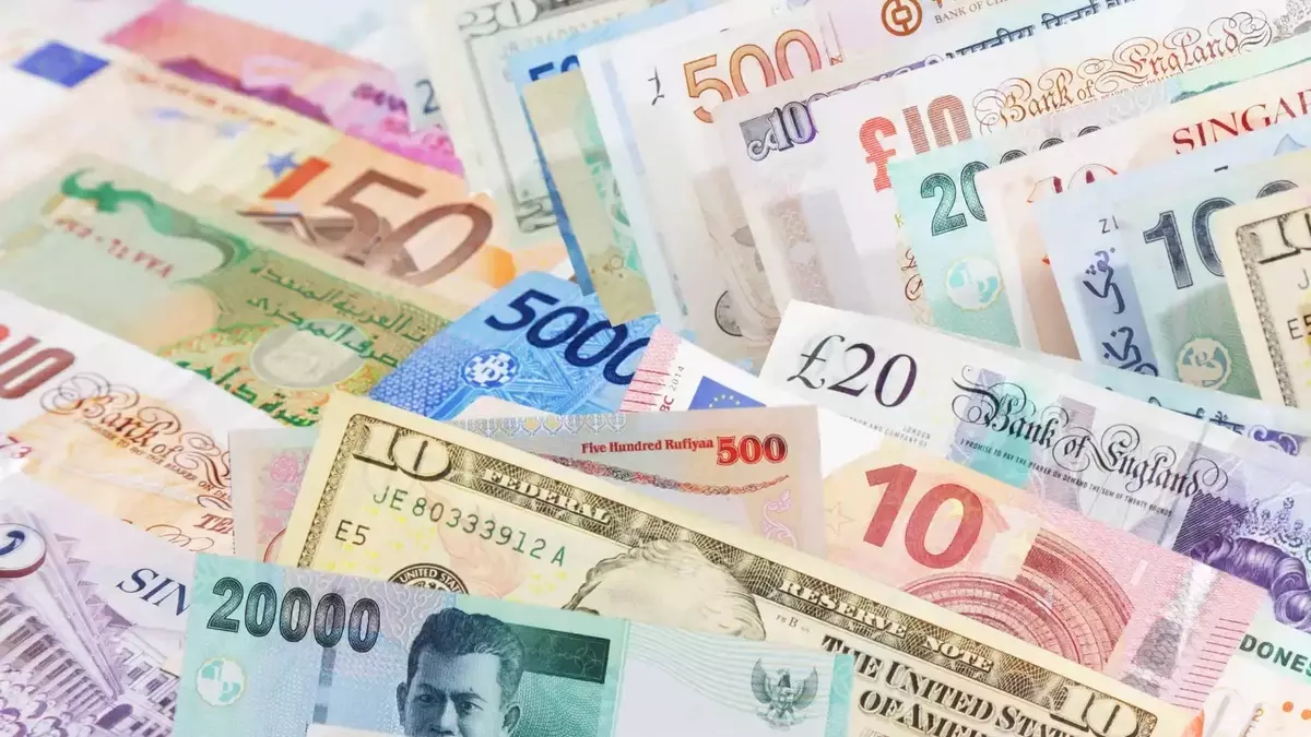 Understanding Weak Currencies: Causes, Impacts, and Solutions