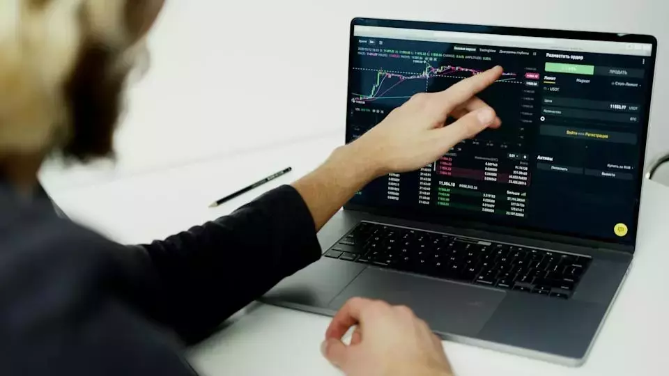 Jim Cramer's Advice for Astera Labs Investors: "Hold On"