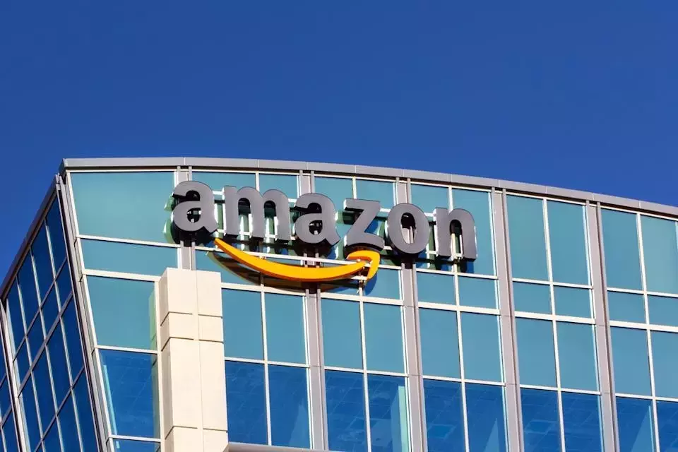 Amazon Continues to Attract Investor Attention on Wall Street