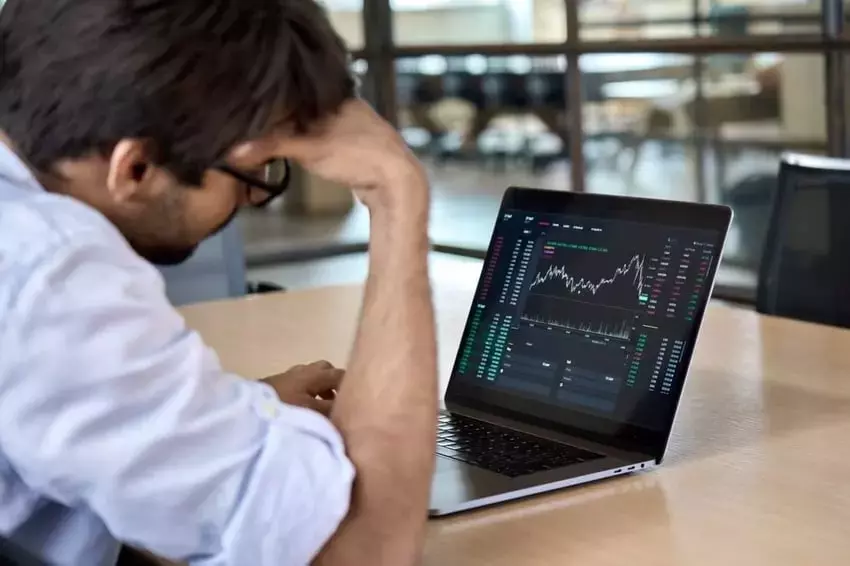Pi Network's Price Struggles Despite AI Integration and Smart Contract Launch