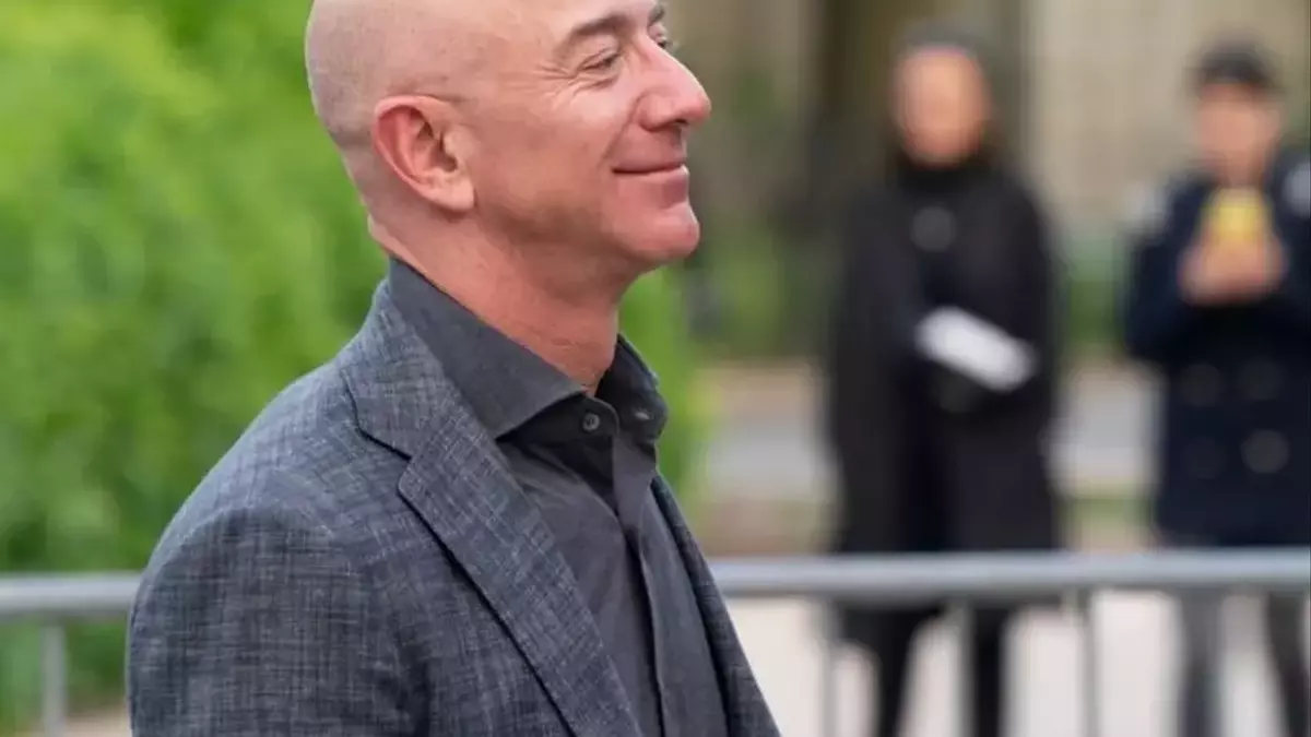 Blue Origin Expands Florida Facilities, Governor DeSantis Highlights Favorable Business Environment