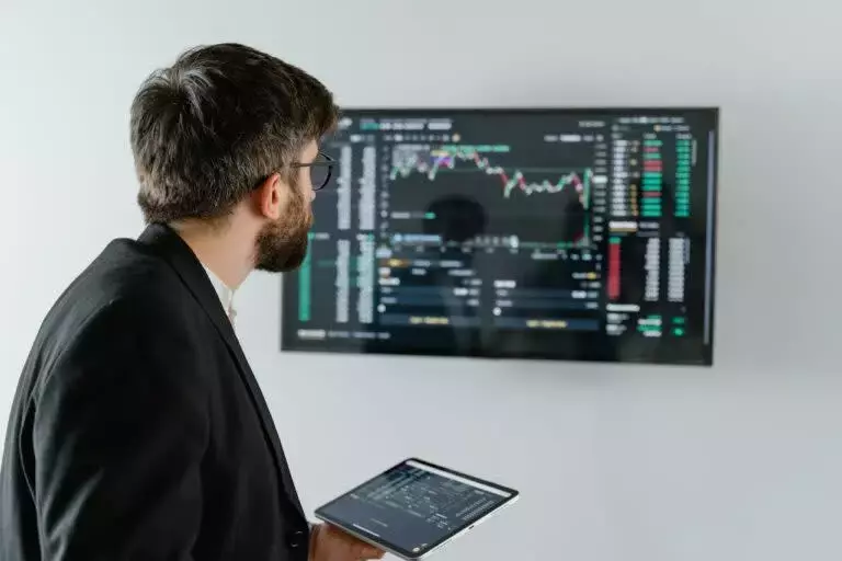 Navitas Semiconductor Experiences Significant Stock Surge Ahead of Major Tech Conference