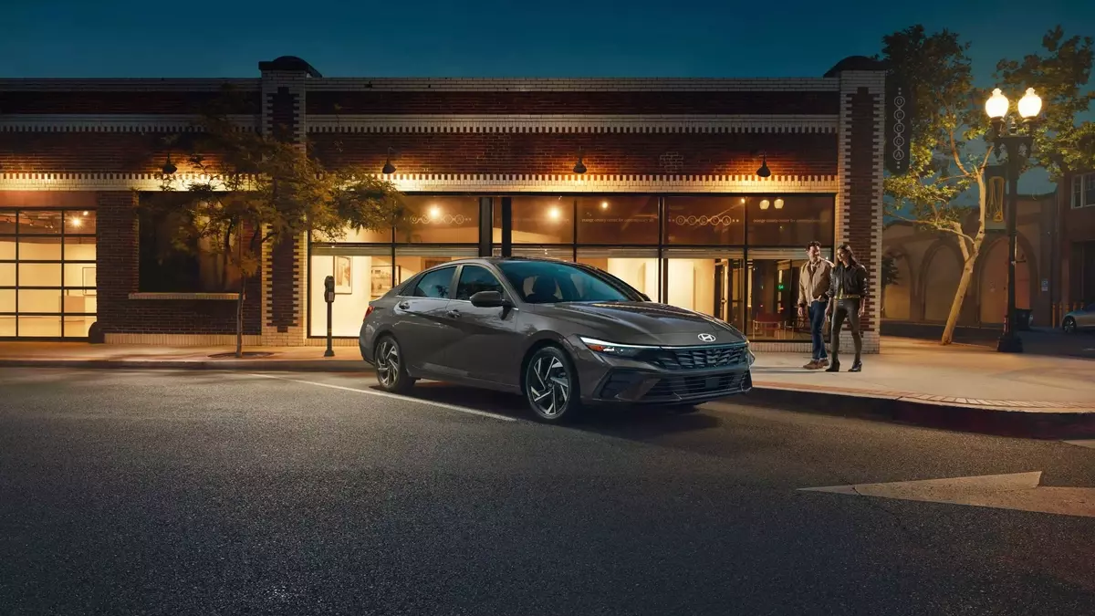 2026 Hyundai Elantra Hybrid Lease Offers Unbeatable Value