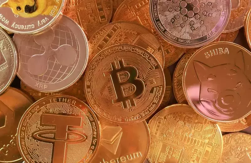 France Warns Crypto Firms: Acquire EU Licenses or Face Legal Action
