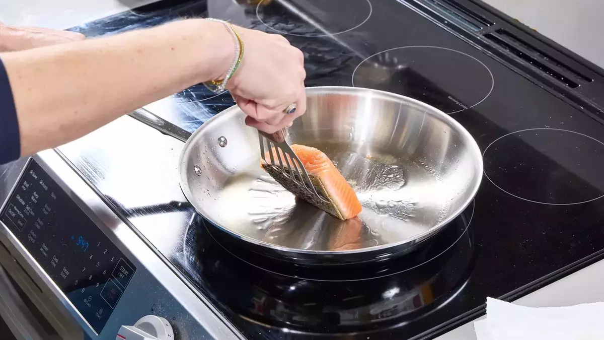 Essential Non-Toxic Kitchenware Picks