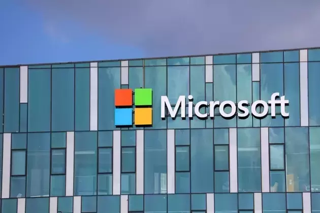 Microsoft's AI and Cloud Dominance Fuels Optimistic Valuation