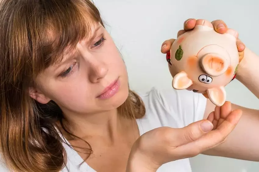 Gallup Survey Reveals Americans' Top Financial Concern Amidst Rising Costs