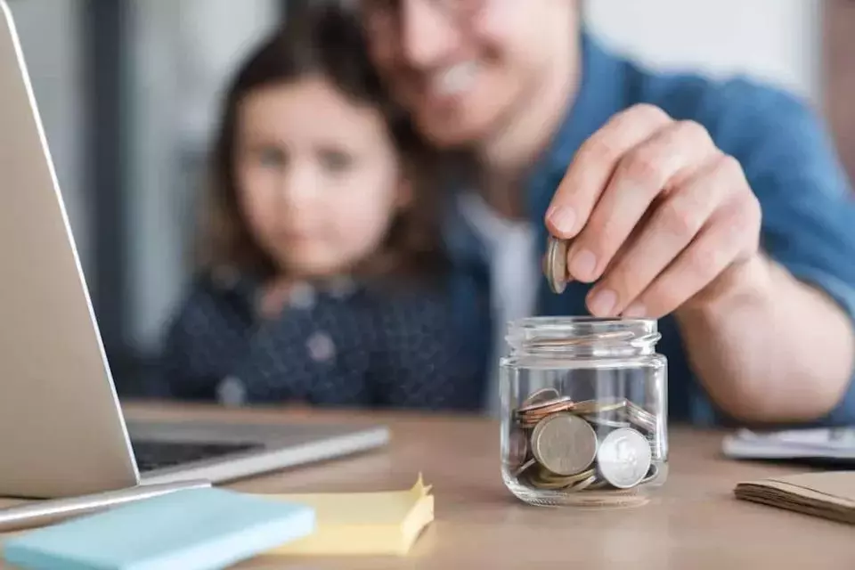 Clark Howard's 1% Rule: A Path to Substantial Retirement Savings