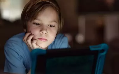 Understanding and Addressing Screen Addiction in Children and Adolescents