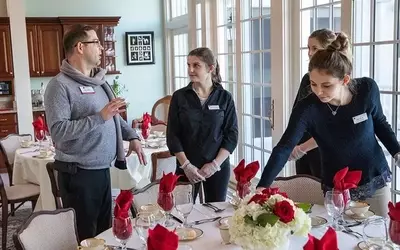 Online Hospitality Degree: Academic Structure, Core Subjects, and Industry Context