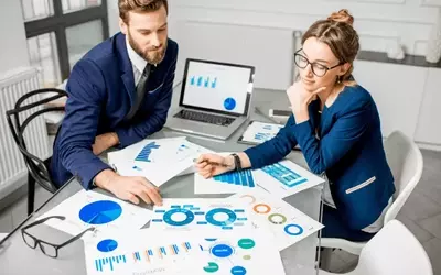 Understanding Financial Management Training: Concepts, Structures, and Practical Implications