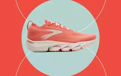 First Responders' Top Sneaker Picks: Brooks Dominates for Comfort and Performance