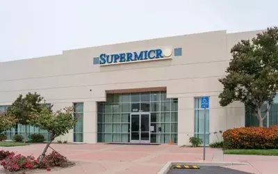 Super Micro: Analyst Reassesses Rating After Surprising Q3 Performance
