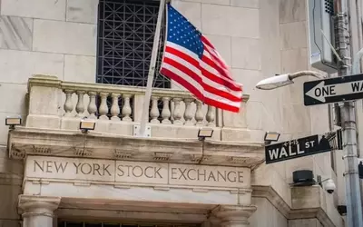 Market Futures Rise Amid Economic Optimism and Key Company News
