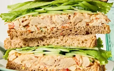Spicy Chicken Salad Sandwich: A Flavorful and Healthy Lunch Option