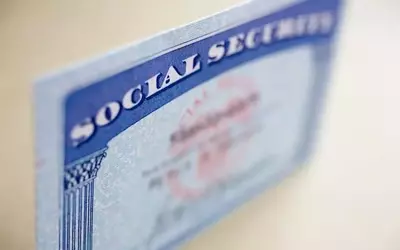 Strategic Social Security Claiming for Retirees