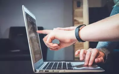 KeyBanc Sustains Underweight Rating on ServiceNow (NOW)