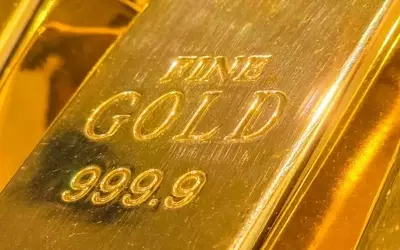 Jim Cramer's Contrarian Gold Outlook Challenges Wall Street Consensus