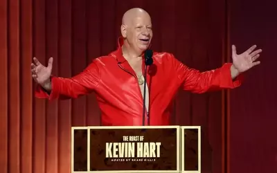 Jeff Ross Unpacks the Dynamics of Kevin Hart's Roast, Unveils Cut Jokes, and Eyes Future Targets