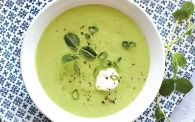 Velvety Sweet Pea Soup: A Culinary Delight